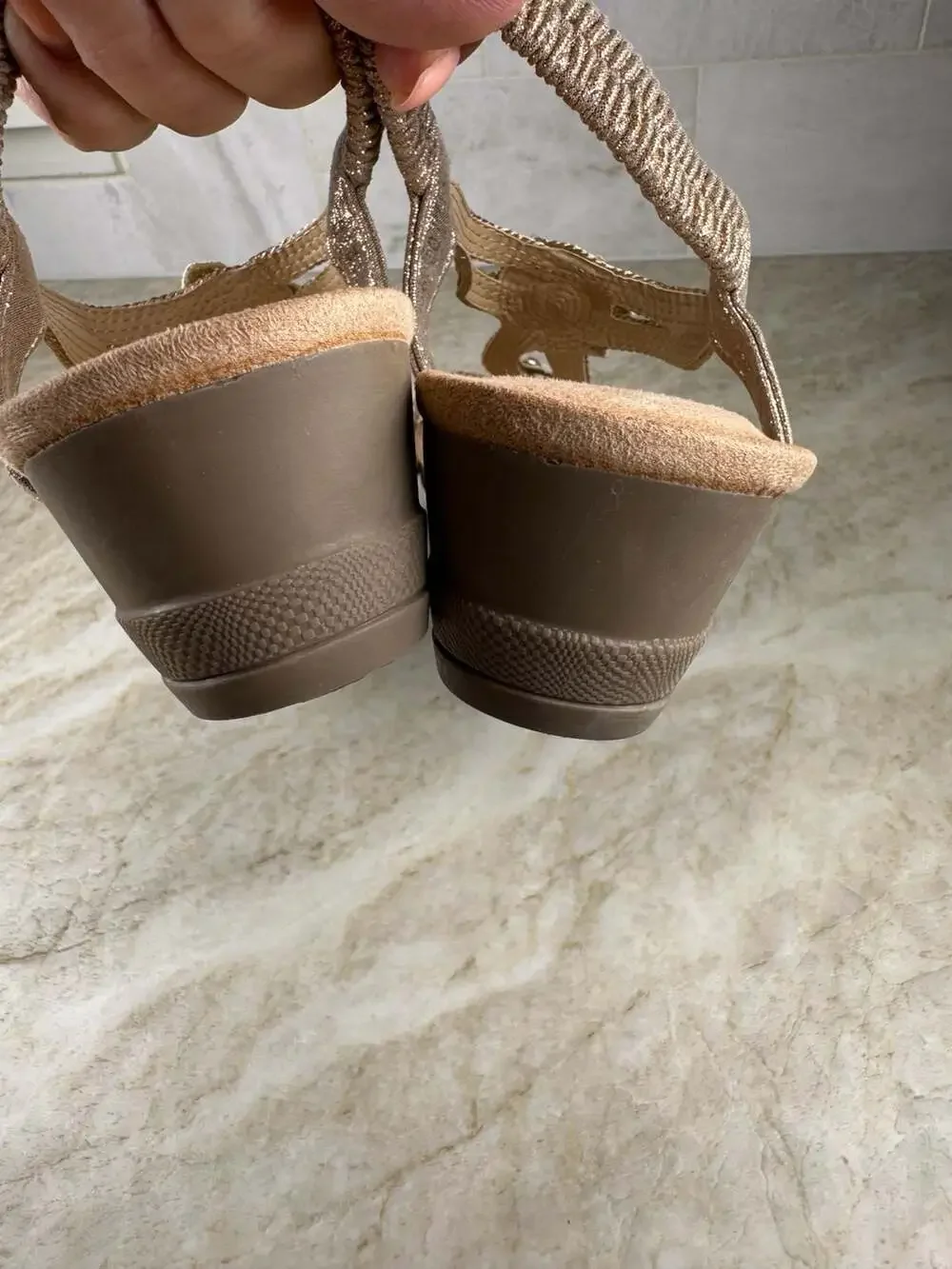 SHIBEVER Champagne Rhinestone Low Wedge Sandals Elastic Strap Women’s EU 40